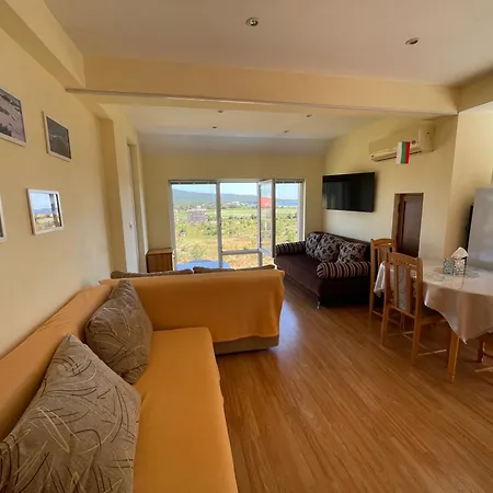 Apartmán Laguna Sunset Appatments, Sea And Mountain View